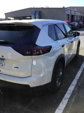 More photos of 2024 Nissan Rogue S at Hyundai Warner Robins, GA