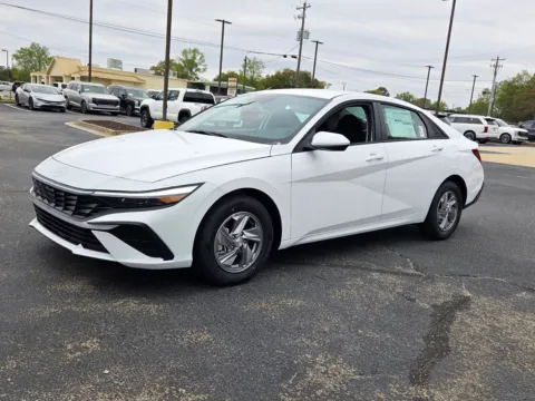 Another view of 2026 Hyundai Elantra SE for sale in Warner Robins, GA at Hyundai Warner Robins