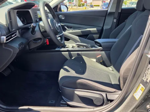 More photos of 2026 Hyundai Elantra SE at Hyundai Warner Robins, GA