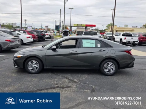 More photos of 2026 Hyundai Elantra SE at Hyundai Warner Robins, GA