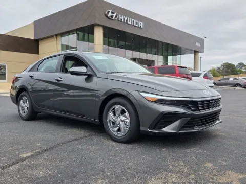 Gray 2026 Hyundai Elantra SE for sale in Warner Robins, GA
