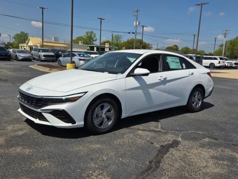 Another view of 2026 Hyundai Elantra SE for sale in Warner Robins, GA at Hyundai Warner Robins