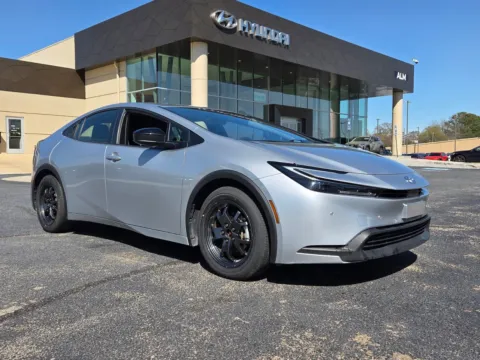 Red 2024 Toyota Prius LE for sale in Warner Robins, GA