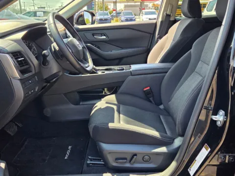 More photos of 2025 Nissan Rogue SV at Hyundai Warner Robins, GA