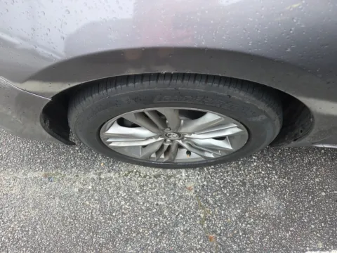 More photos of 2016 Toyota Camry XLE at Hyundai Warner Robins, GA