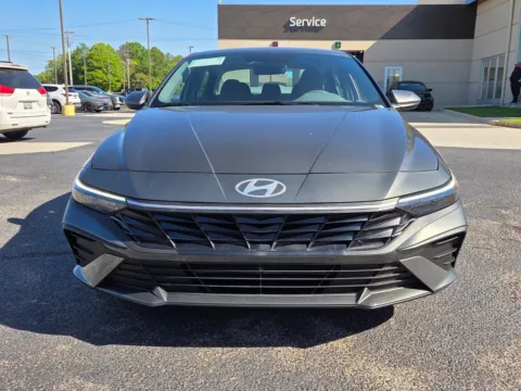 Photos of 2026 Hyundai Elantra SE for sale in Warner Robins, GA at Hyundai Warner Robins
