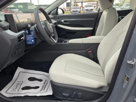 More photos of 2026 Hyundai Sonata SEL Sport at Hyundai Warner Robins, GA