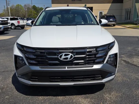 Photos of 2026 Hyundai Tucson SEL Premium for sale in Warner Robins, GA at Hyundai Warner Robins