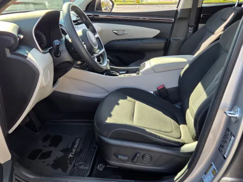 More photos of 2024 Hyundai Tucson SEL at Hyundai Warner Robins, GA