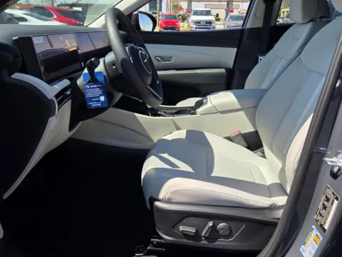 More photos of 2026 Hyundai Tucson SEL at Hyundai Warner Robins, GA