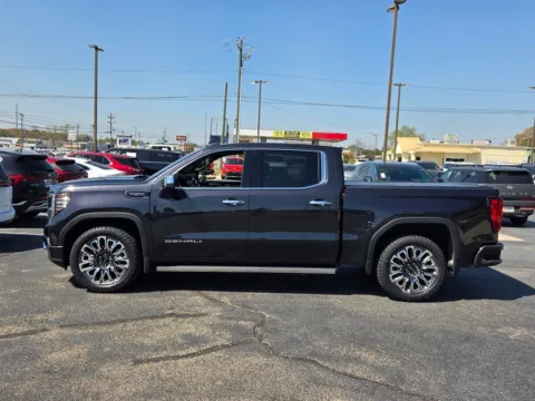 More photos of 2023 GMC Sierra 1500 Denali Ultimate at Hyundai Warner Robins, GA