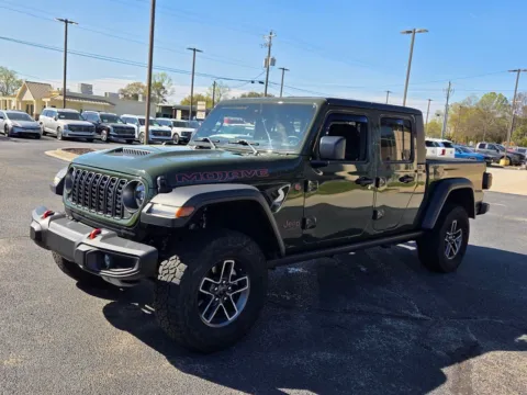 Another view of 2024 Jeep Gladiator Mojave for sale in Warner Robins, GA at Hyundai Warner Robins