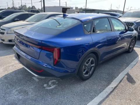 More photos of 2025 Kia K4 LXS at Hyundai Warner Robins, GA