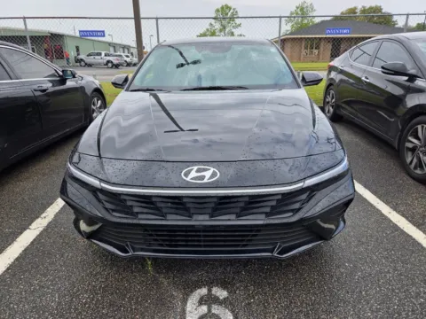 Photos of 2025 Hyundai Elantra SEL Sport for sale in Warner Robins, GA at Hyundai Warner Robins