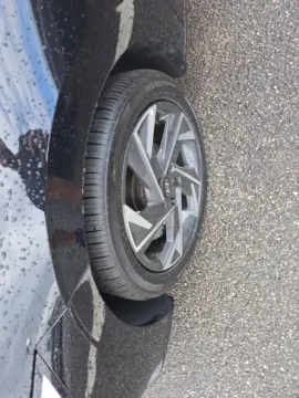 More photos of 2025 Hyundai Elantra SEL Sport at Hyundai Warner Robins, GA