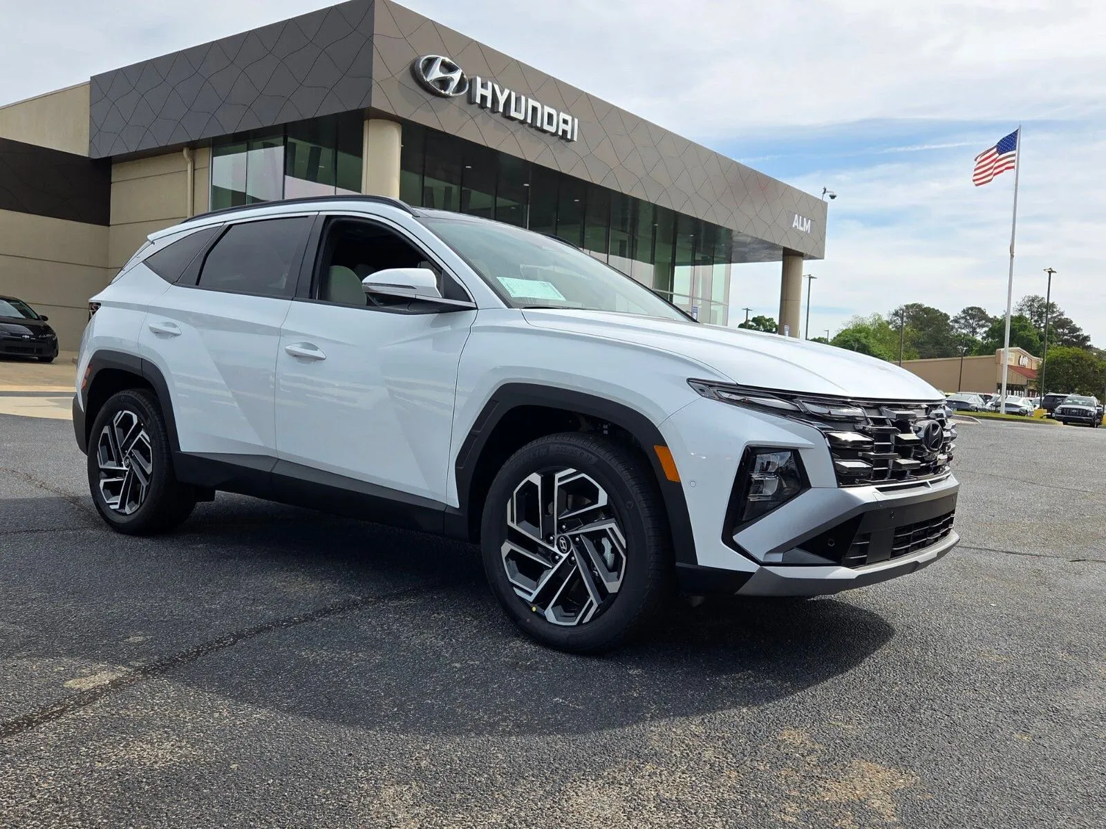 White 2026 Hyundai Tucson Hybrid Limited for sale in Warner Robins, GA