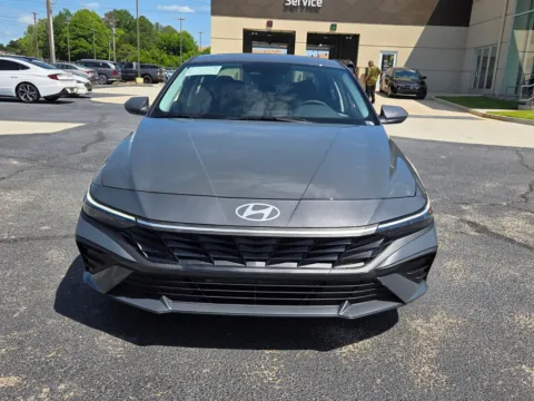 Photos of 2026 Hyundai Elantra SE for sale in Warner Robins, GA at Hyundai Warner Robins