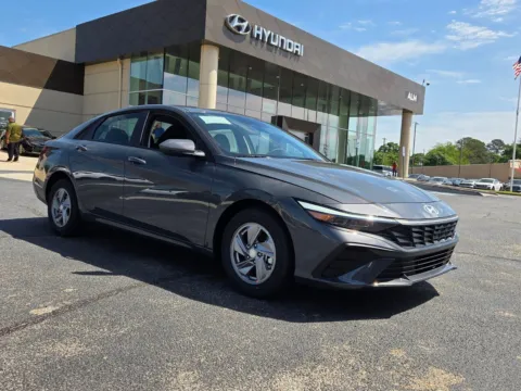 Gray 2026 Hyundai Elantra SE for sale in Warner Robins, GA