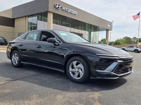 Black 2026 Hyundai Sonata SE for sale in Warner Robins, GA