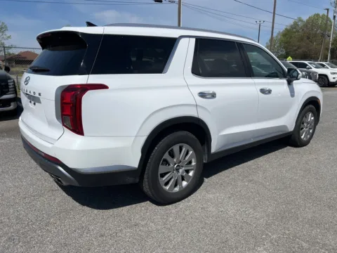 More photos of 2025 Hyundai Palisade SEL at Hyundai Warner Robins, GA