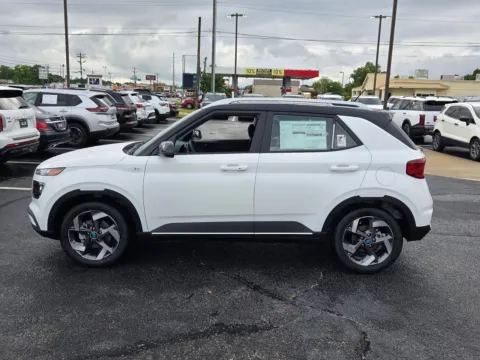More photos of 2026 Hyundai Venue SEL at Hyundai Warner Robins, GA