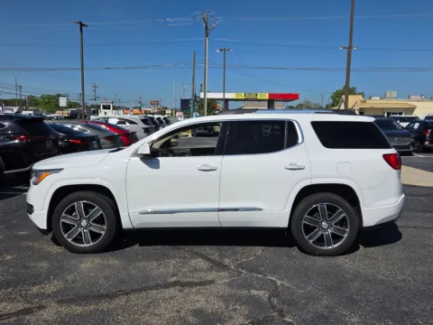 More photos of 2019 GMC Acadia Denali at Hyundai Warner Robins, GA