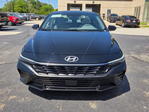 Photos of 2026 Hyundai Elantra SEL Sport for sale in Warner Robins, GA at Hyundai Warner Robins