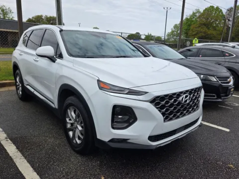 White 2020 Hyundai Santa Fe SEL for sale in Warner Robins, GA