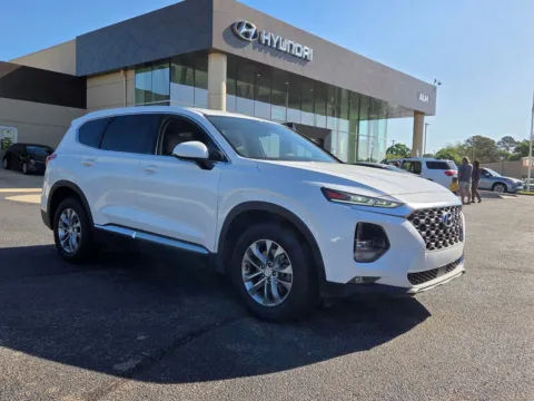 White 2020 Hyundai Santa Fe SEL for sale in Warner Robins, GA