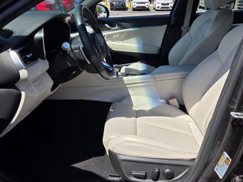 More photos of 2025 Genesis G70 2.5T at Hyundai Warner Robins, GA