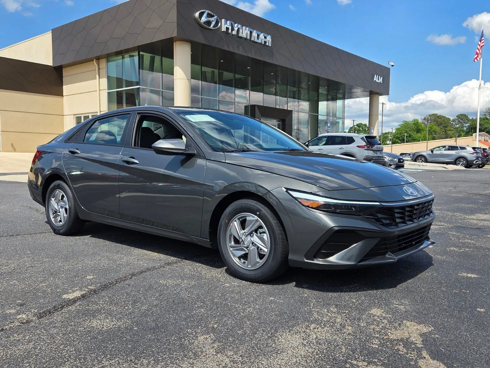 Gray 2026 Hyundai Elantra SE for sale in Warner Robins, GA