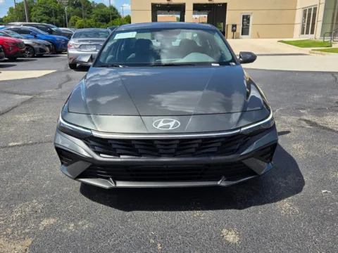 Photos of 2026 Hyundai Elantra SE for sale in Warner Robins, GA at Hyundai Warner Robins