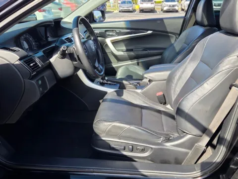 More photos of 2013 Honda Accord EX-L at Hyundai Warner Robins, GA