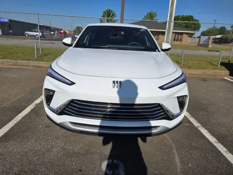 Photos of 2025 Buick Envista Preferred for sale in Warner Robins, GA at Hyundai Warner Robins