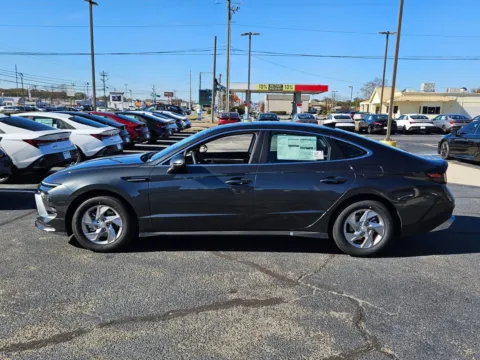 More photos of 2026 Hyundai Sonata SE at Hyundai Warner Robins, GA