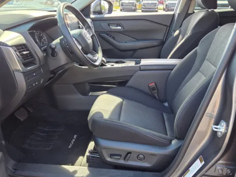 More photos of 2025 Nissan Rogue SV at Hyundai Warner Robins, GA