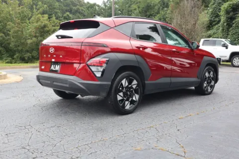 More photos of 2024 Hyundai Kona SEL at Hyundai Warner Robins, GA