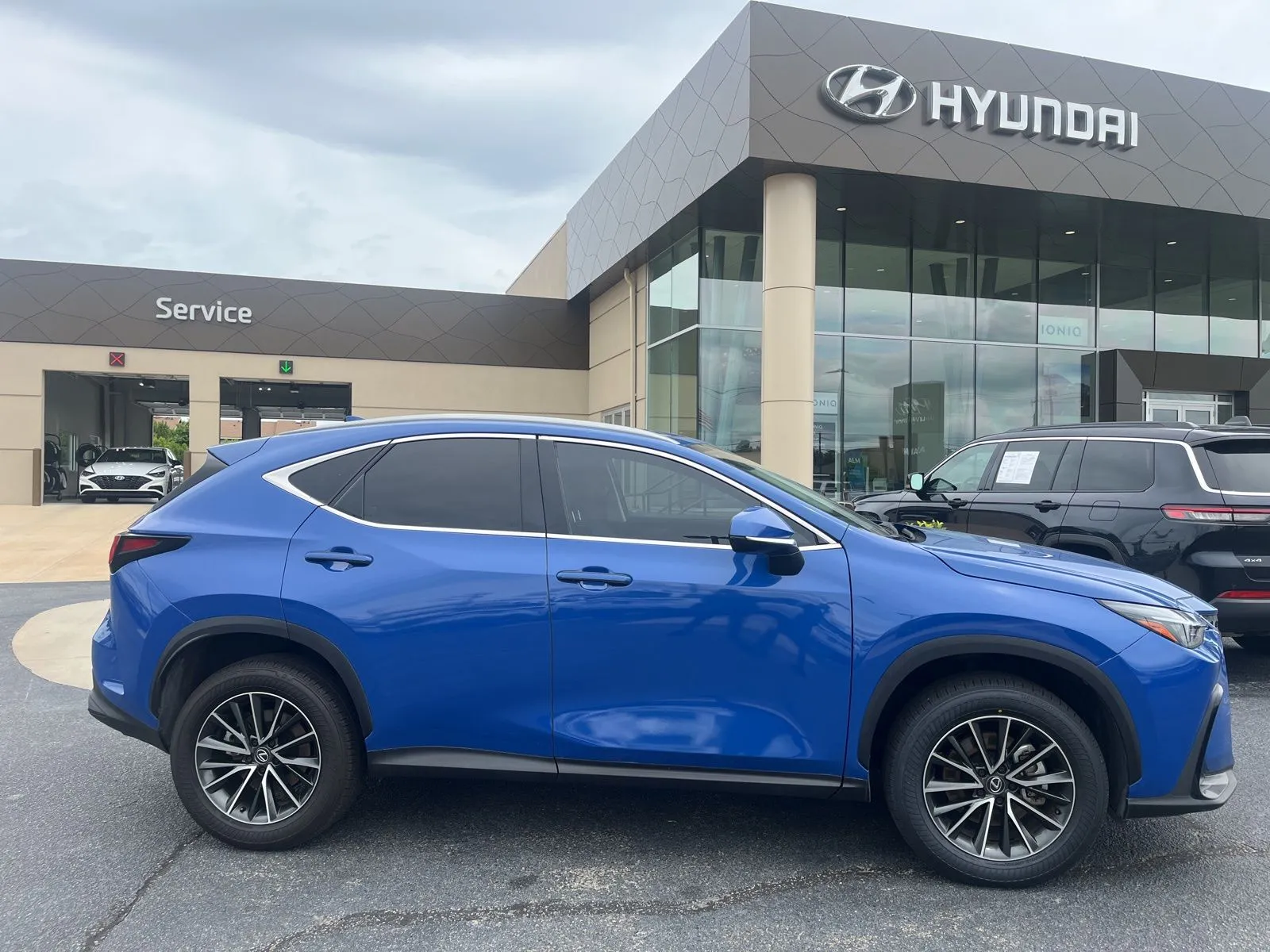 Blue 2024 Lexus NX 350h Base for sale in Warner Robins, GA