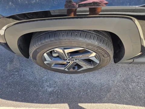 More photos of 2023 Hyundai Tucson Plug-In Hybrid Limited at Hyundai Warner Robins, GA