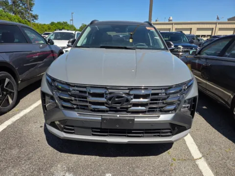 Photos of 2025 Hyundai Tucson Limited for sale in Warner Robins, GA at Hyundai Warner Robins