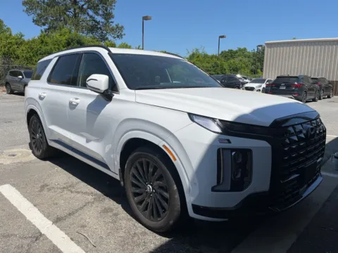 Another view of 2025 Hyundai Palisade Calligraphy Night Edition for sale in Warner Robins, GA at Hyundai Warner Robins