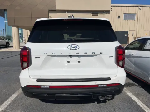 More photos of 2024 Hyundai Palisade XRT at Hyundai Warner Robins, GA