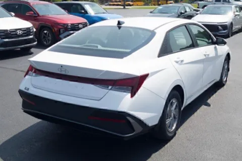 More photos of 2026 Hyundai Elantra SE at Hyundai Warner Robins, GA