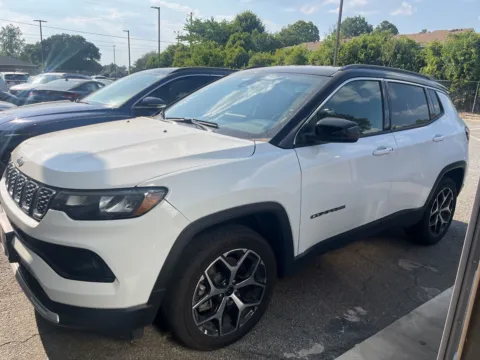 White 2025 Jeep Compass Limited for sale in Warner Robins, GA
