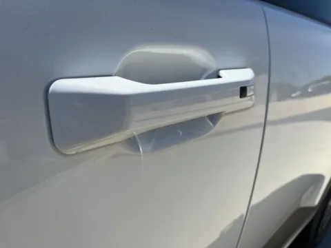 More photos of 2026 Hyundai Palisade SEL at Hyundai Warner Robins, GA