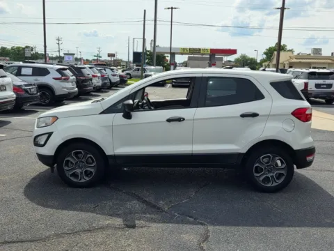 More photos of 2018 Ford EcoSport S at Hyundai Warner Robins, GA
