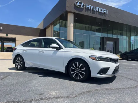White 2024 Honda Civic EX-L for sale in Warner Robins, GA