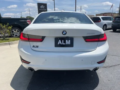 More photos of 2020 BMW 3 Series 330i at Hyundai Warner Robins, GA