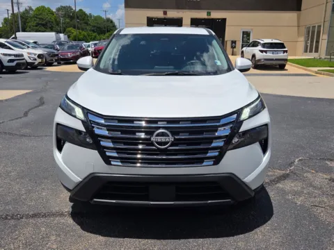 Photos of 2025 Nissan Rogue SV for sale in Warner Robins, GA at Hyundai Warner Robins