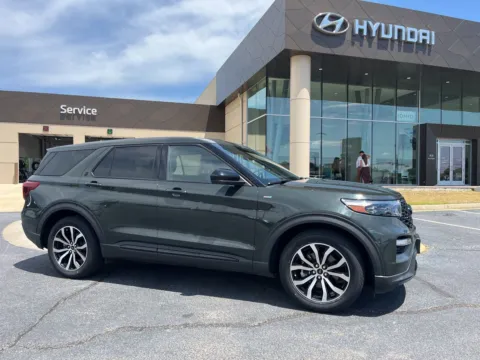 Green 2022 Ford Explorer ST-Line for sale in Warner Robins, GA